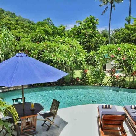 Villa Serene & Spa Mangsit Ngoại thất bức ảnh