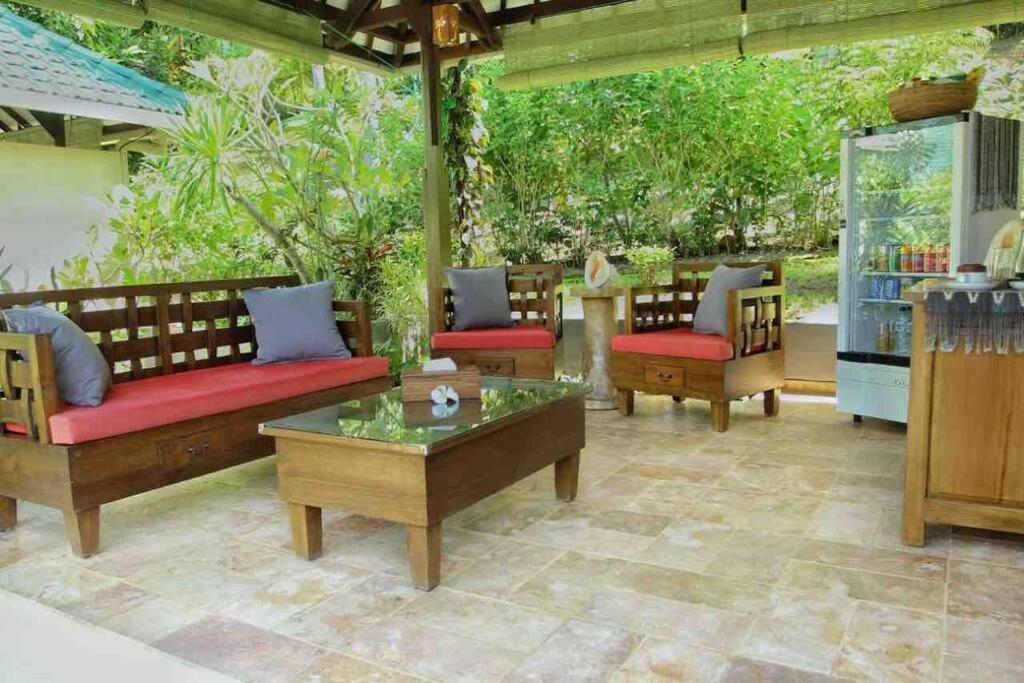 Villa Serene & Spa Mangsit Ngoại thất bức ảnh